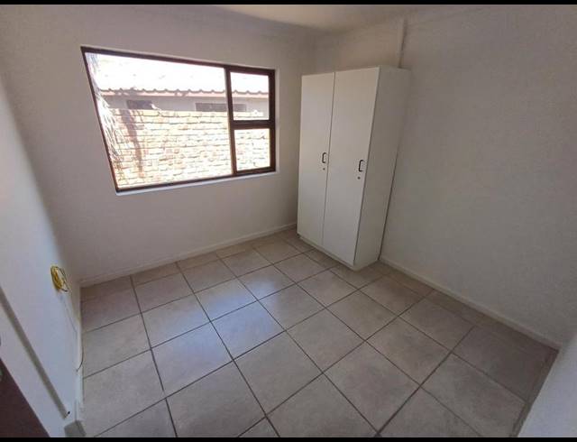 2 BEDROOM PROPERTY TO RENT IN FAIRBRIDGE HEIGHTS